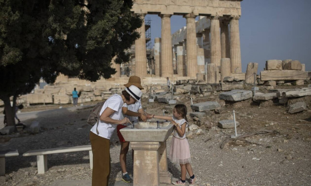 Κορονοϊός - Έρευνα: Πότε έρχεται το τέλος του Covid - 19 στην Ελλάδα - Αναλυτικοί πίνακες
