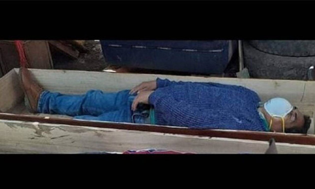 Απίστευτο: Δήμαρχος «έσπασε» την καραντίνα και έκανε το νεκρό για να γλυτώσει το πρόστιμο! 