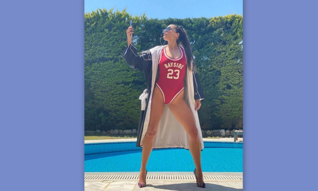 Η Κατερίνα Στικούδη κάνει ασκήσεις γλουτών και... ρίχνει το Instagram!