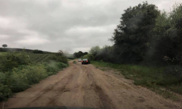 Δείτε τι βγήκε μέσα από το χώμα στην Εύβοια!