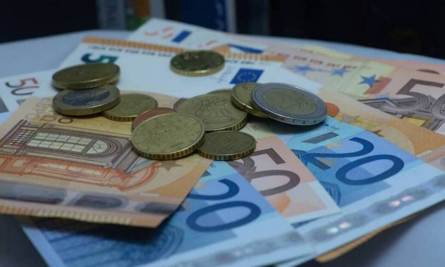 Συντάξεις Ιουνίου 2020: Ξεκίνησαν οι πληρωμές - Ποιοι θα πληρωθούν από Δευτέρα (25/5)