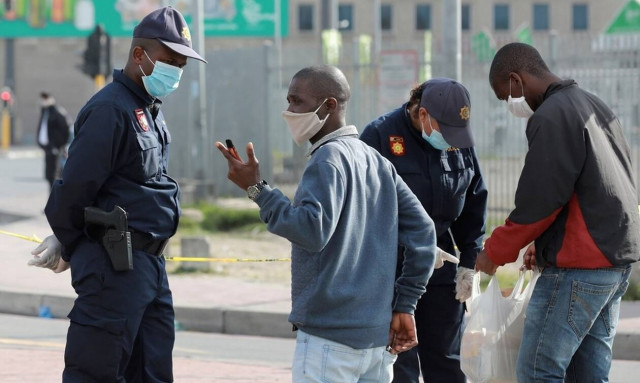 Κορονοϊός Νότια Αφρική: Έκλεισε το χρυσωρυχείο Μπονένγκ αφού βρέθηκαν θετικοί στον ιό 53 εργαζόμενοι