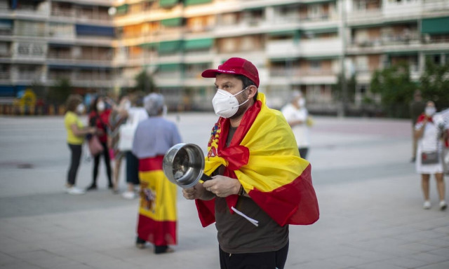 Κορονοϊός Ισπανία: 70 νεκροί σε ένα 24ωρο -  482 νέα κρούσματα. 