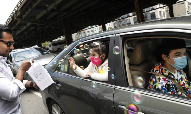 Κορονοϊός Μελέτη: Μετάδοση του Covid - 19 γίνεται επί του παρόντος κυρίως σε συστάδες οικογενειών