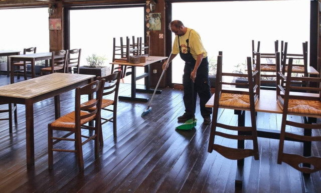 Cafes, restaurants prepare to reopen for business on Monday after two-month shutdown