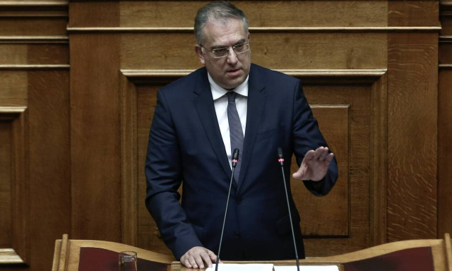 Θεοδωρικάκος: Θα κάνουμε τα πάντα για να διατηρήσουμε τις θέσεις εργασίας στην εστίαση