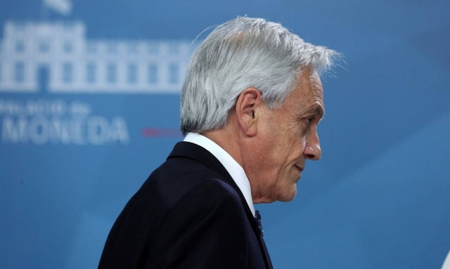 Χιλή: Μείωση μισθού για τον πρόεδρο, τους υπουργούς και τους βουλευτές