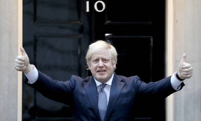 Κορονοϊός Βρετανία: Το σχεδιασμό για το άνοιγμα των καταστημάτων από 1/6 ανακοίνωσε ο Μπόρις Τζόνσον