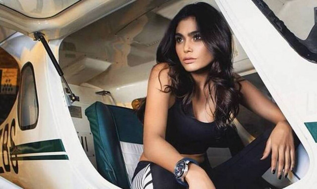 Ντροπή! Αισχρά σχόλια για το πανέμορφο μοντέλο που σκοτώθηκε σε αεροπορικό δυστύχημα