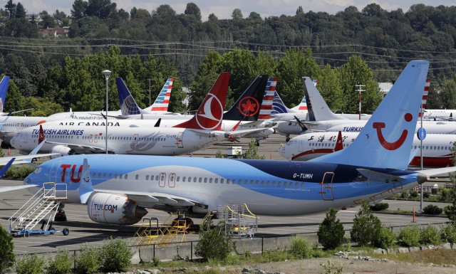 Ο κορονοϊός «σάρωσε» τον τομέα των αερομεταφορών