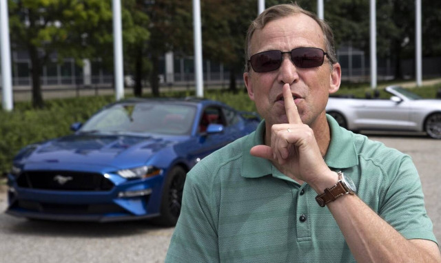 Τι μπορεί να κάνει κανείς αν η εξάτμιση ενός αυτοκινήτου του έχει πάρει τα αυτιά;