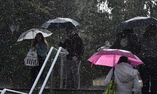 Καιρός: Πού θα «χτυπήσει» η κακοκαιρία τις επόμενες ώρες - Δείτε τους χάρτες