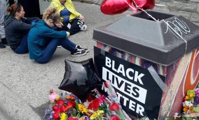 ΗΠΑ: Η βία εναντίον των μαύρων αποκαλύπτεται χάρη στις κάμερες των smartphones