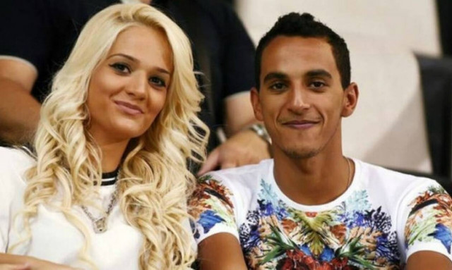 Η πρώην κυρία Ζέκα θα σε κάνει να τα δεις... όλα (vid)