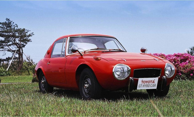 Απίστευτο: Αυτό το Toyota Sports 800 του 1977 έχει κινητήρα τζετ και είναι και υβριδικό!