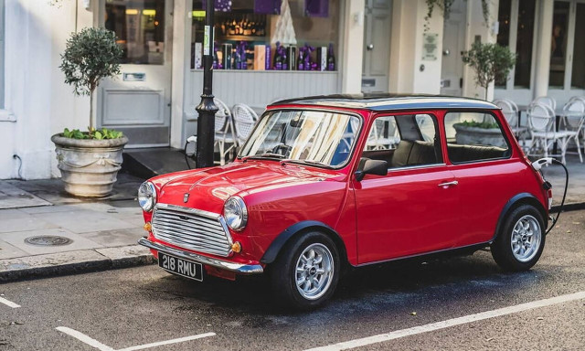 Ο κινητήρας αυτός μετατρέπει το αυτοκίνητό σας σε ηλεκτρικό