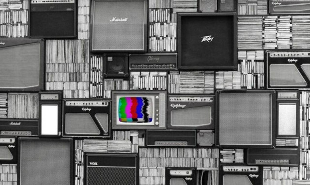 «Βόμβα» από την ΕΡΤ: Αυτό το τηλεπαιχνίδι επιστρέφει μετά από 17 χρόνια