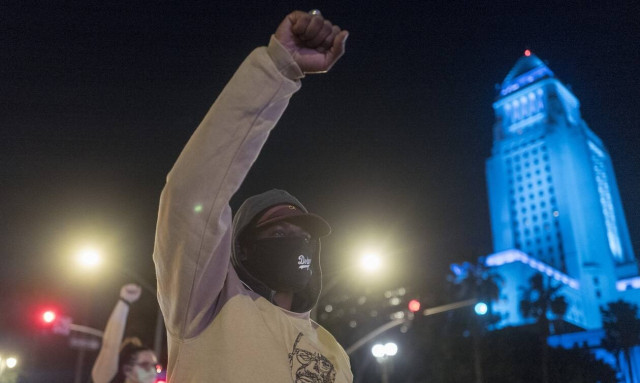 ΗΠΑ: Ο αδελφός του Τζορτζ Φλόιντ απευθύνει έκκληση για ειρηνικές διαδηλώσεις