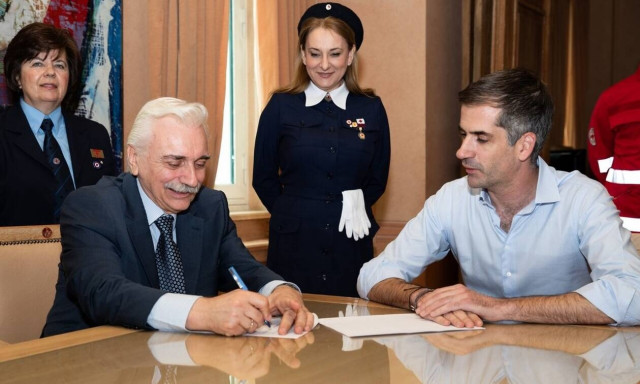 Δήμος Αθηναίων και Ελληνικός Ερυθρός Σταυρός ενώνουν δυνάμεις για δράσεις ανθρωπιάς και αλληλεγγύης