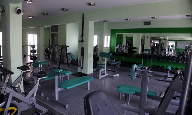 Οι νέοι κανόνες λειτουργίας σε μπαρ, εσωτερικούς χώρους και γυμναστήρια