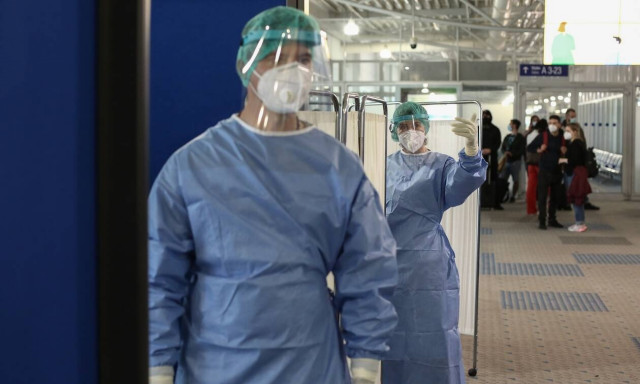 Κορονοϊός στην Ελλάδα-Βατόπουλος: Είναι σαφές ότι θα υπάρξει κίνδυνος με τους τουρίστες