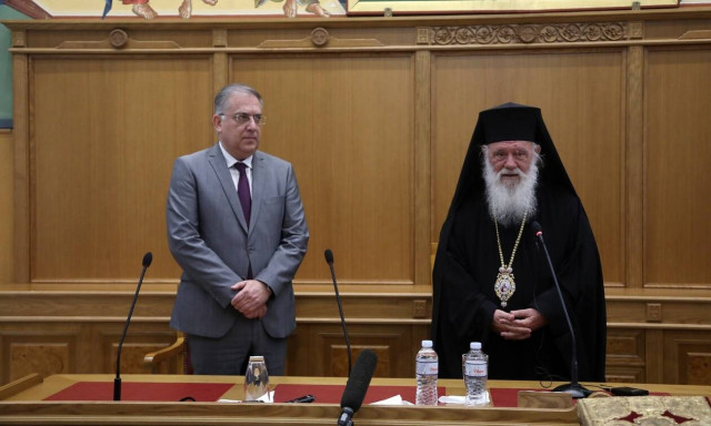 Συνάντηση Ιερώνυμου - Θεοδωρικάκου: 1.000 προσλήψεις ανέργων σε Μητροπόλεις