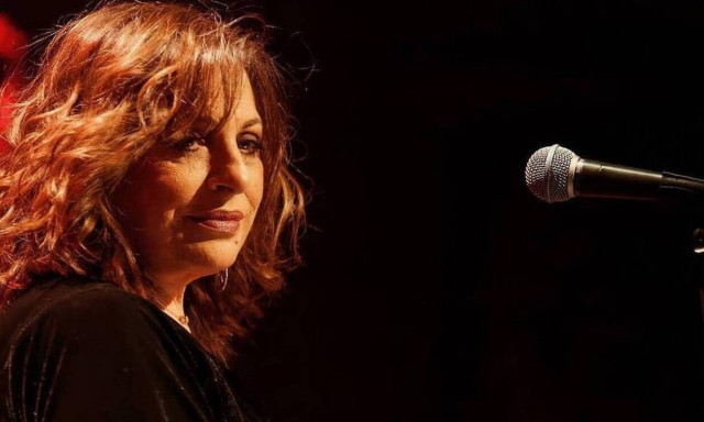 Χάρις Αλεξίου: Συγκλονίζει η τραγουδίστρια - Γιατί σταματά το τραγούδι