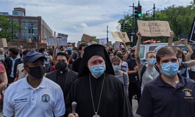 Τζορτζ Φλόιντ: Στους δρόμους και ο Αρχιεπίσκοπος Αμερικής Ελπιδοφόρος