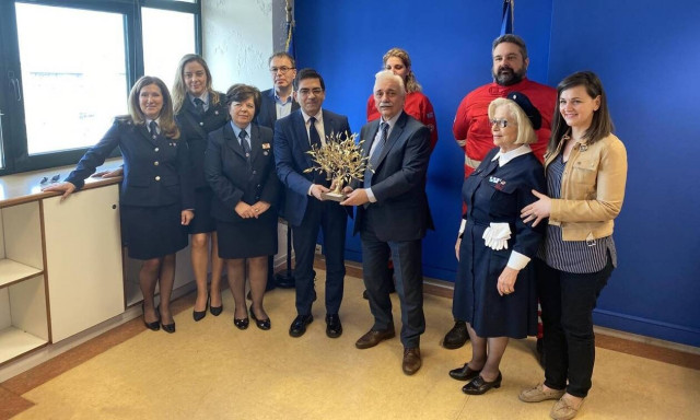 Συνάντηση Γ.Γ. Κοιν. Αλληλεγγύης με τον Πρόεδρο του Ερυθρού Σταυρού