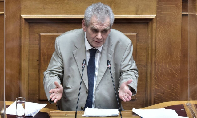 Υπόθεση Novartis - Προανακριτική: Ένα μήνα προθεσμία ζητά ο Παπαγγελόπουλος