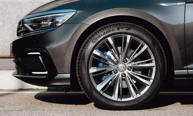 Υπάρχουν λάστιχα που προσαρμόζουν την απόδοσή τους στην εξωτερική θερμοκρασία;