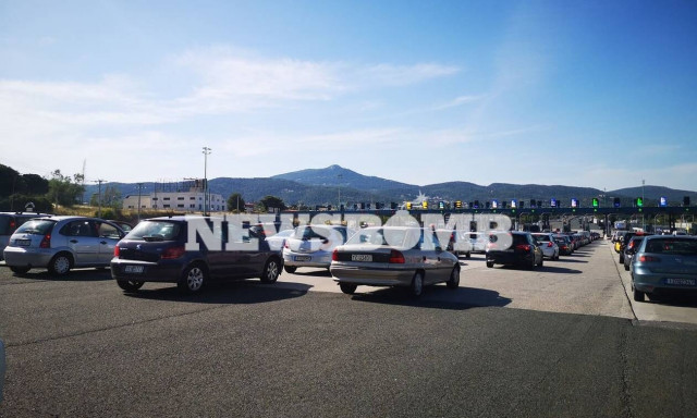 Ρεπορτάζ Newsbomb.gr: Κίνηση στις Αφίδνες για το τριήμερο του Αγ. Πνεύματος