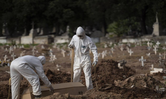 Κορονoϊός Βραζιλία: «Κατέβηκε» η σελίδα καταγραφής κρούσματων και θάνατων 