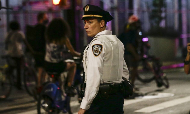 ΗΠΑ: Αίρεται η απαγόρευση κυκλοφορίας στη Νέα Υόρκη