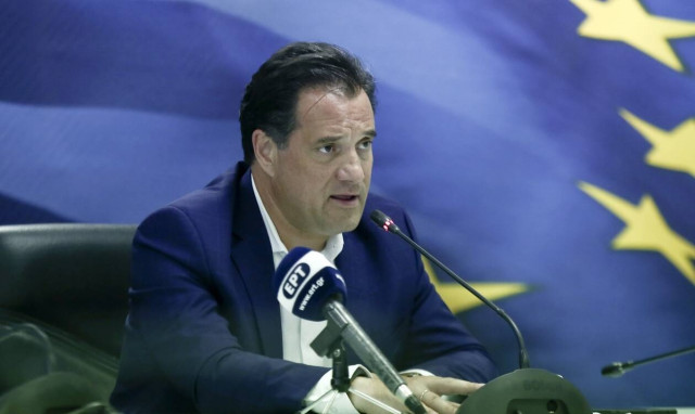 Άδωνις για το λουκέτο σε μπαρ της Μυκόνου: Και τι να πω, ότι δεν πειράζει;