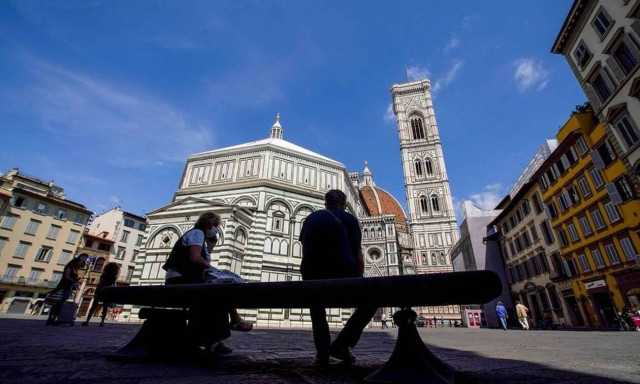 Κορονοϊός Ιταλία: «Εκτόξευση» των κρουσμάτων και των νεκρών