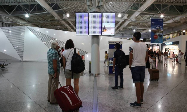 Κορονοϊός-Δραματική πρόβλεψη Σύψα: Ο τουρισμός θα φέρει νωρίτερα το 2ο κύμα