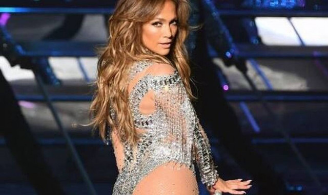 Οι σταρ ασφαλίζουν τα «προσόντα» τους – Πόσο κοστίζουν τα οπίσθια της Λόπεζ