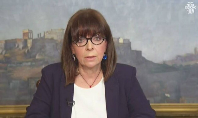 Σακελλαροπούλου: «Η Ελλάδα μετέτρεψε μια δεινή κρίση σε ευκαιρία»