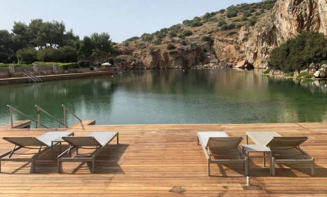 H Λίμνη Βουλιαγμένης απολύτως ασφαλής και με... σφραγίδα!