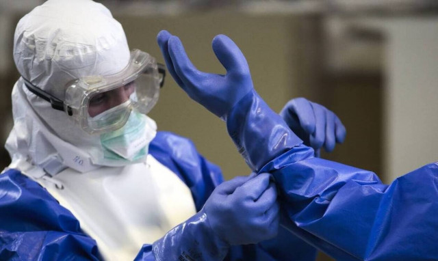Κορονοϊός: «Βόμβα» λοιμωξιολόγων για δεύτερο κύμα