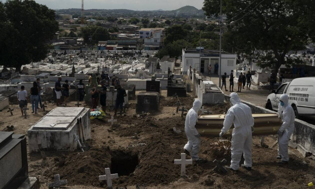Ο κορονοϊός σαρώνει τη Βραζιλία: Ξεπέρασαν τους 40.000 οι νεκροί