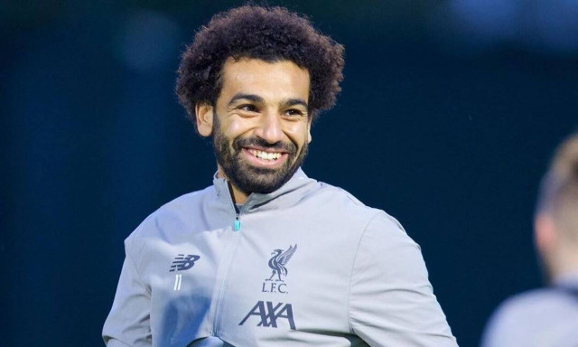 Σαλάχ: Σταμάτησε σε βενζινάδικο και πλήρωσε για όλους τους οδηγούς (pic)