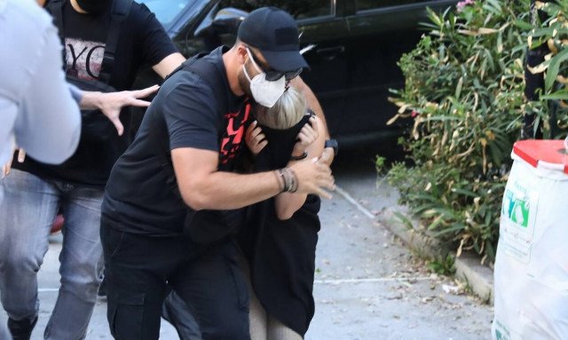 Επίθεση με βιτριόλι: Ψυχρή στον εισαγγελέα η 35χρονη - Όλα όσα είπε