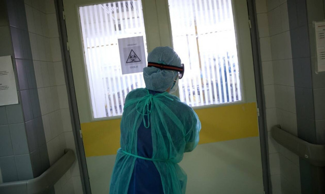 Κορονοϊός Νάουσα: Θετικά στον ιό τρία μέλη οικογένειας