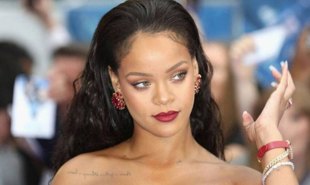 Ριάνα: Δεν φαντάζεστε πόσα πλήρωσε ενοίκιο για να μείνει σε αυτό το σπίτι