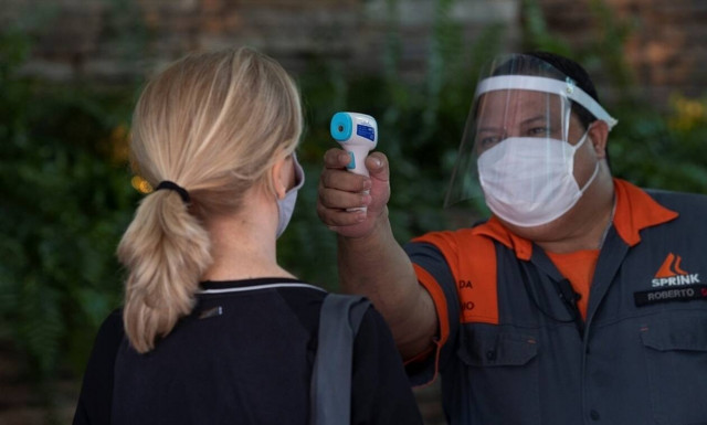 Κορονοϊός -Βραζιλία: Σχεδόν 43.000 νεκροί - Πάνω από 850.000 τα κρούσματα