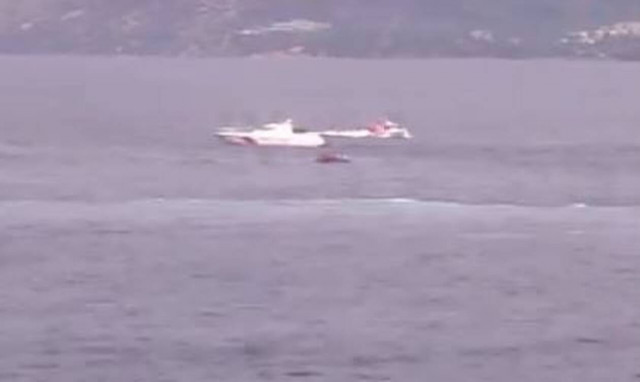 Βίντεο - Ντοκουμέντο: Τούρκοι «ωθούν» βάρκα με πρόσφυγες στην Ελλάδα 