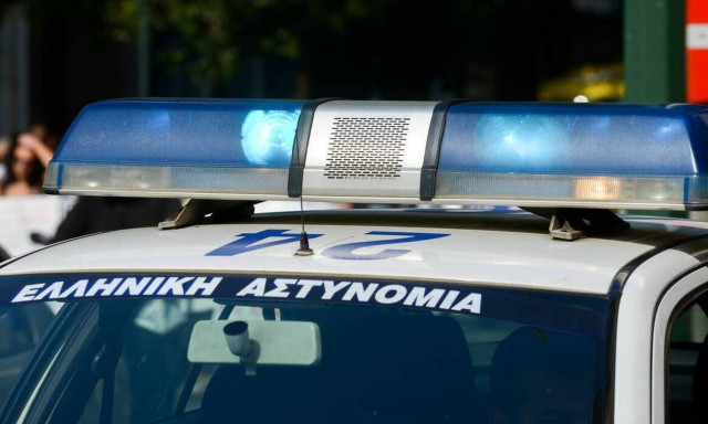 Άρτα: Άγριο επεισόδιο σε καφενείο - Στο νοσοκομείο τρεις αστυνομικοί