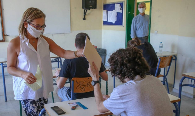 Πανελλήνιες 2020 - Νεοελληνική Γλώσσα: Απαιτητικό και δύσκολο το θέμα της Έκθεσης